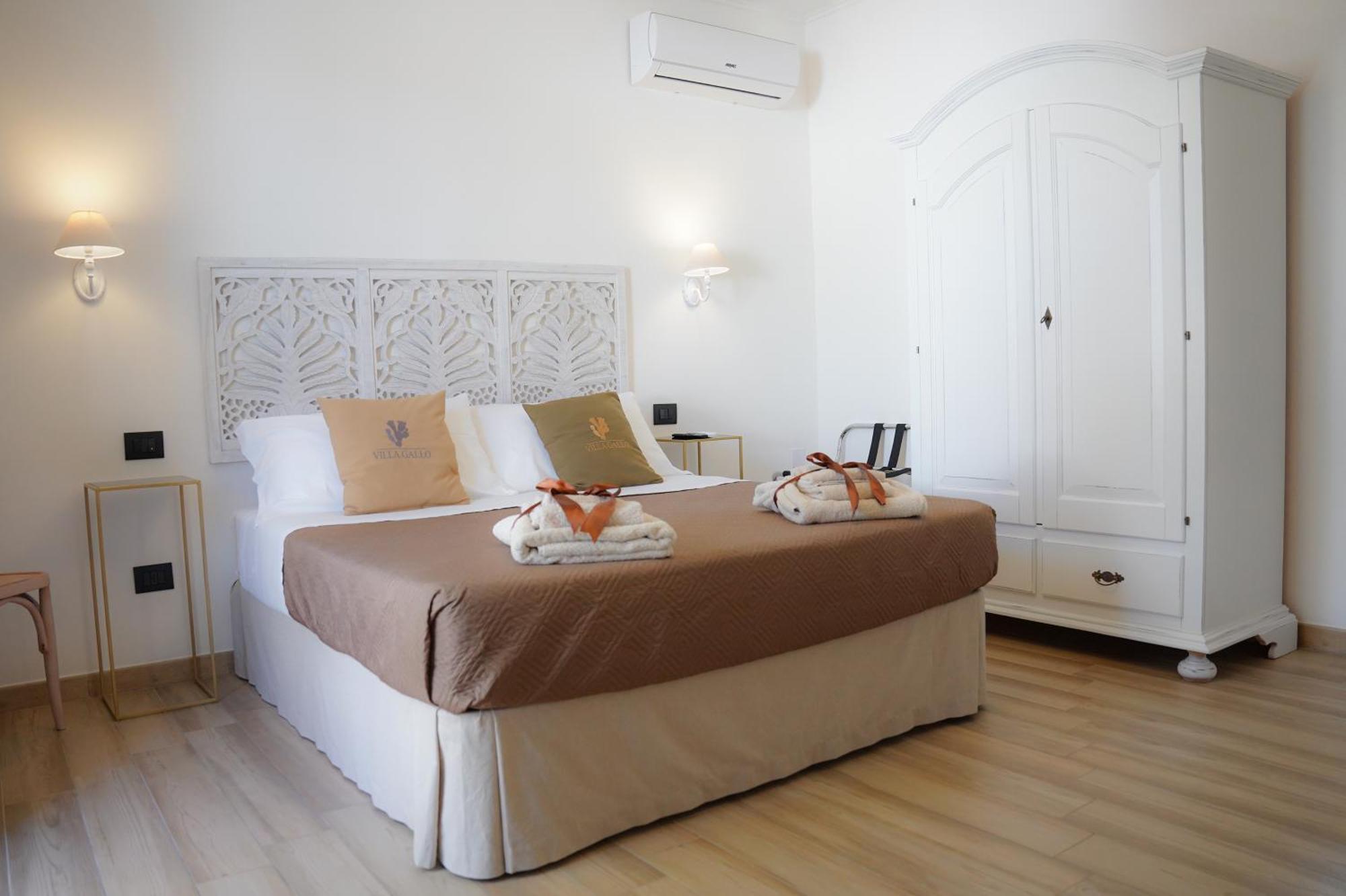 B&B Villa Gallo Torre Squillace Eksteriør billede